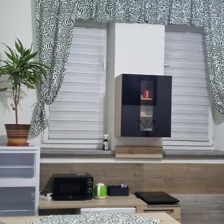 Apartman Ambrak C.3 มาร์ติน ภายนอก รูปภาพ